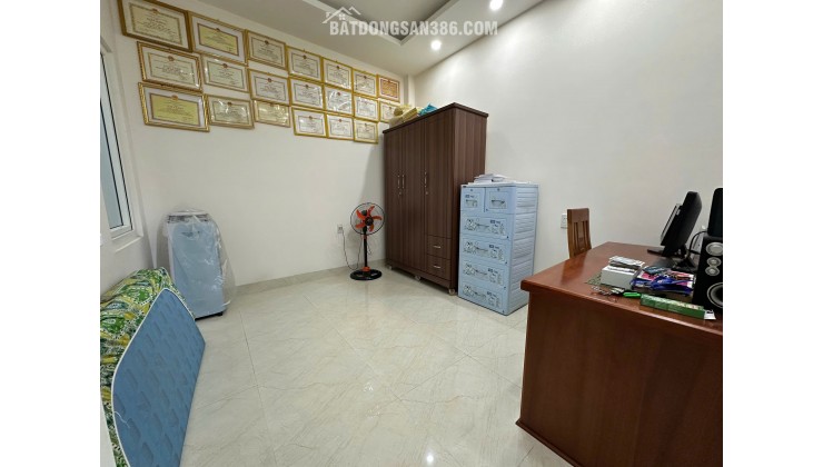 Nhà 3 tầng hẻm ô tô Bắc Sơn – gần biển 400m, gara ô tô, giá chỉ 7,2 tỷ!